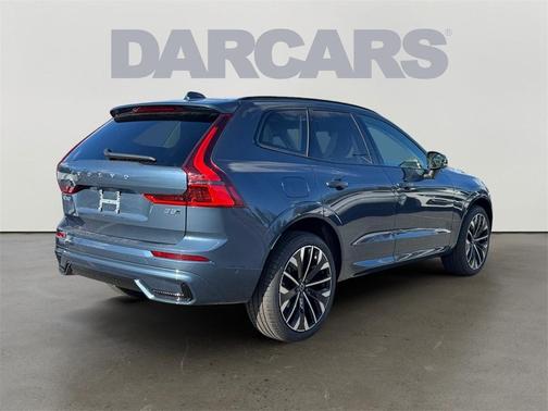 2026 Volvo XC60 B5 Ultra