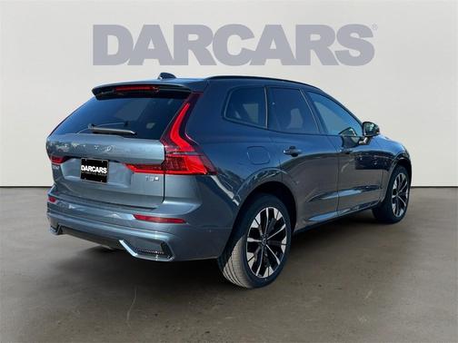 2026 Volvo XC60 Plug-In Hybrid T8 Plus