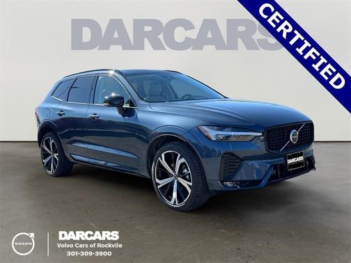 2025 Volvo XC60 B5 Ultra