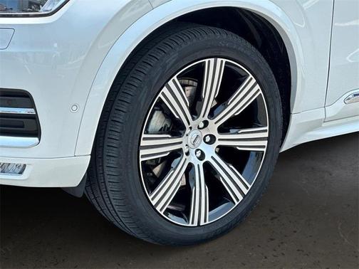 2023 Volvo XC90 B6 Ultimate 7-Seater