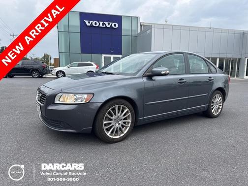 2010 Volvo S40 2.4i
