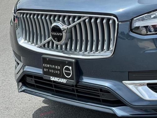 2024 Volvo XC90 Recharge Plug-In Hybrid T8 Ultimate Bright Theme 7-Seater
