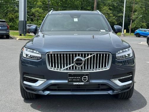 2024 Volvo XC90 Recharge Plug-In Hybrid T8 Ultimate Bright Theme 7-Seater