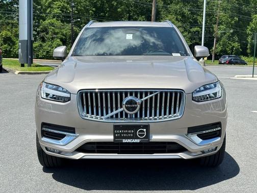 2025 Volvo XC90 B6 Plus 7-Seater