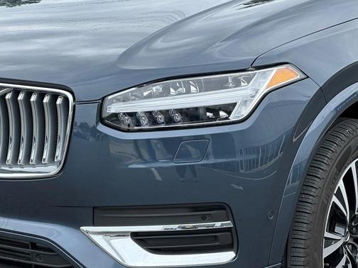 2024 Volvo XC90 Recharge Plug-In Hybrid T8 Plus Bright Theme 7 Passenger
