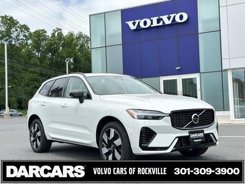 2025 Volvo XC60 Plug-In Hybrid T8 Plus