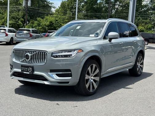 2024 Volvo XC90 Recharge Plug-In Hybrid T8 Plus Bright Theme 7 Passenger