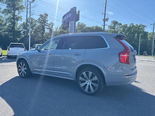 2024 Volvo XC90 Recharge Plug-In Hybrid T8 Plus Bright Theme 7 Passenger
