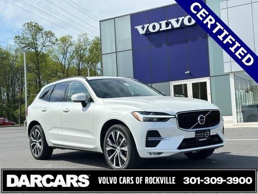 2022 Volvo XC60 B5 Momentum