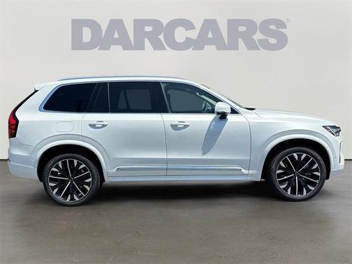 2025 Volvo XC90 Plug-In Hybrid T8 Plus 7-Seater