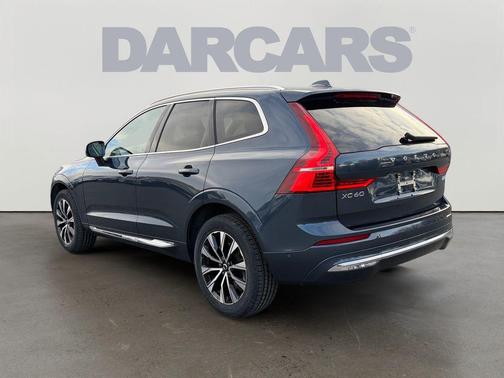 2023 Volvo XC60 B5 Plus Bright Theme