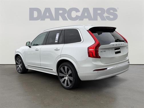 2025 Volvo XC90 Plug-In Hybrid T8 Plus 7-Seater