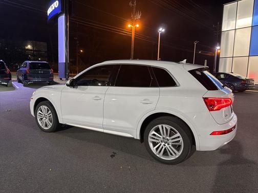 2019 Audi Q5 2.0T Prestige