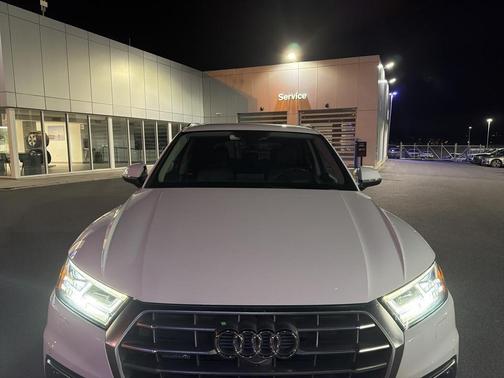 2019 Audi Q5 2.0T Prestige