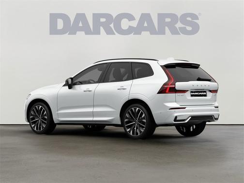 2026 Volvo XC60 B5 Ultra