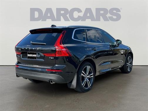 2018 Volvo XC60 T5 Momentum