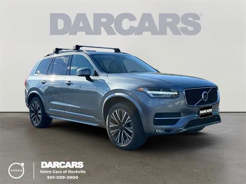 2017 Volvo XC90 T6 Momentum