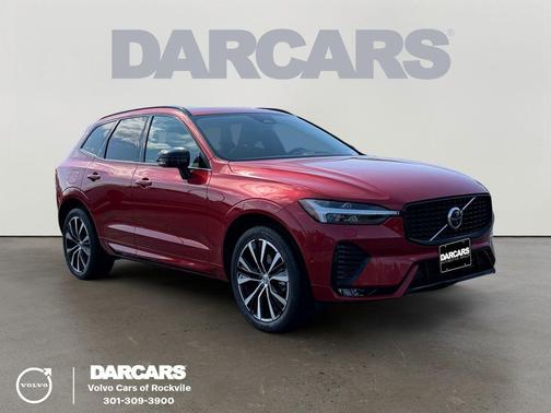 2023 Volvo XC60 B5 Plus Dark Theme
