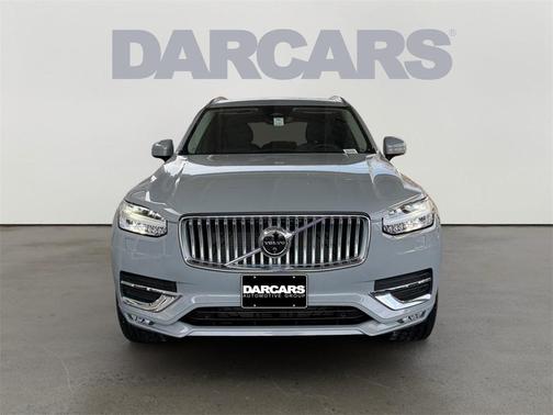 2025 Volvo XC90 B6 Plus 7-Seater