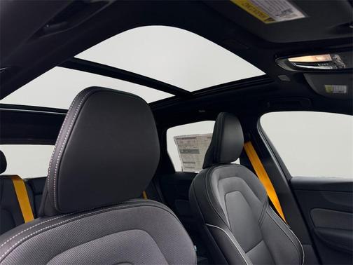 2026 Volvo XC60 Plug-In Hybrid T8 Polestar Engineered