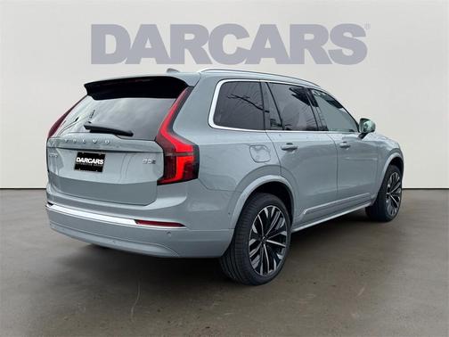 2026 Volvo XC90 B6 Ultra Dark Theme 7-Seater
