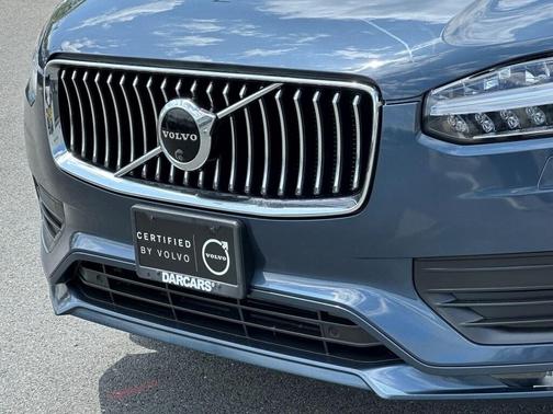 2022 Volvo XC90 T6 Momentum 6 Passenger