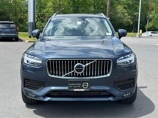 2022 Volvo XC90 T6 Momentum 6 Passenger