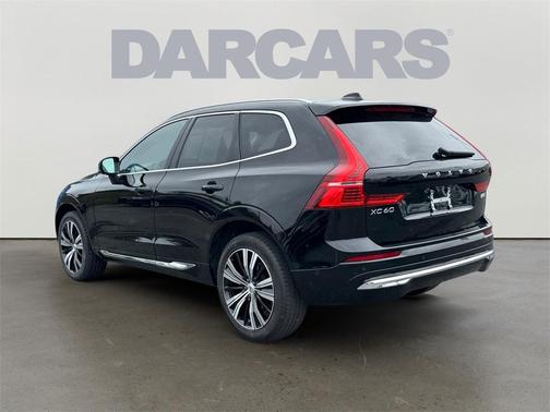 2023 Volvo XC60 B5 Ultimate Bright Theme