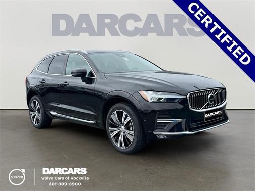2023 Volvo XC60 B5 Ultimate Bright Theme