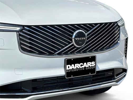 2025 Volvo XC90 Plug-In Hybrid T8 Plus 7-Seater