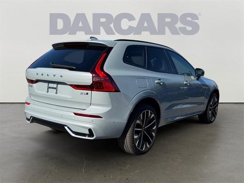 2026 Volvo XC60 B5 Ultra