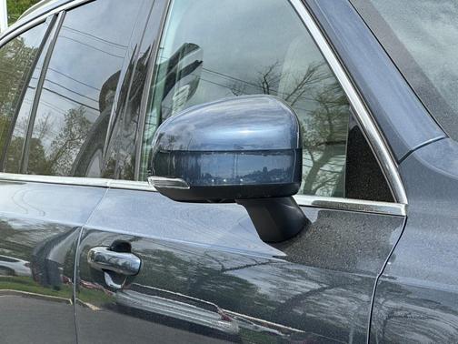 2025 Volvo XC90 B6 Plus 7-Seater
