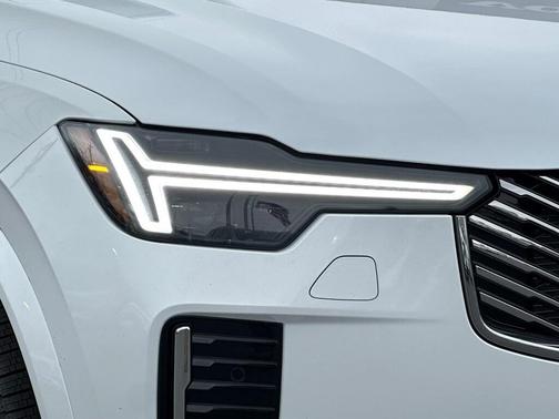 2025 Volvo XC90 Plug-In Hybrid T8 Ultra 7-Seater