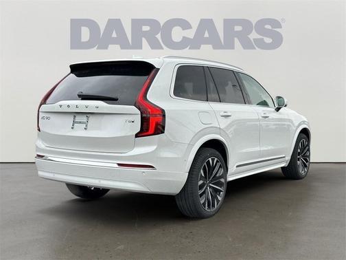2025 Volvo XC90 Plug-In Hybrid T8 Ultra 7-Seater