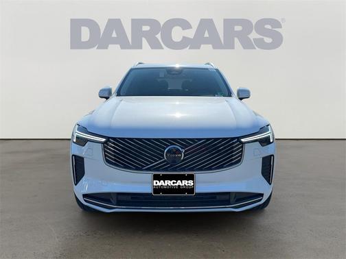 2025 Volvo XC90 B6 Plus 7-Seater
