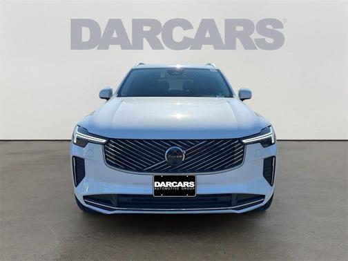 2025 Volvo XC90 B6 Plus 7-Seater