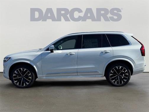 2025 Volvo XC90 B6 Plus 7-Seater