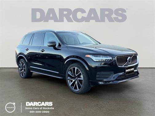 2022 Volvo XC90 T6 Momentum 7 Passenger