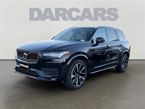 2022 Volvo XC90 T6 Momentum 7 Passenger