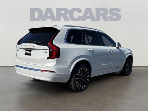 Crystal White Pearl 2026 Volvo XC90 Plug-In Hybrid T8 Plus 6-Seater