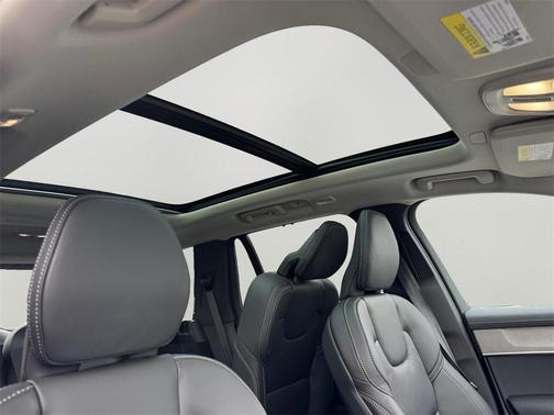 2026 Volvo XC90 B6 Ultra 7-Seater