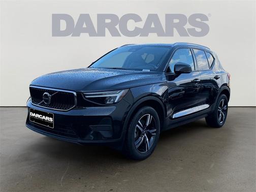 2023 Volvo XC40 B5 Core