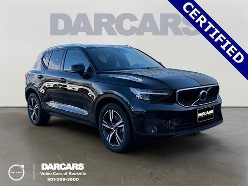 2023 Volvo XC40 B5 Core