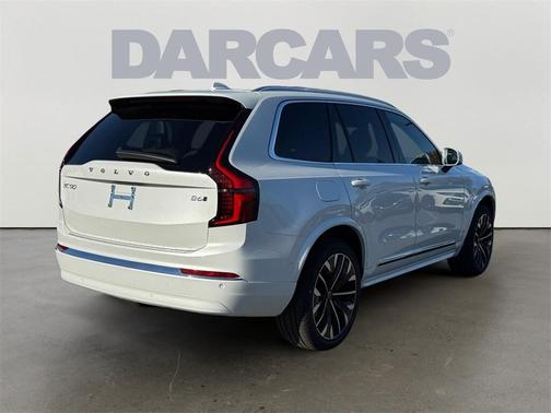 2026 Volvo XC90 B6 Plus 7-Seater