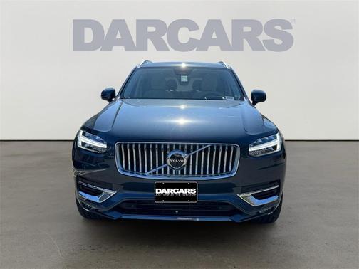 2025 Volvo XC90 B5 Ultra