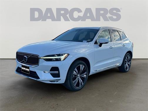 2023 Volvo XC60 B5 Ultimate Bright Theme