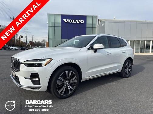 2023 Volvo XC60 B5 Ultimate Bright Theme