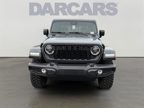 2024 Jeep Gladiator Sport