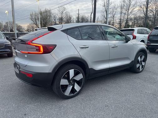 Silver 2023 Volvo C40 Recharge Pure Electric Twin Plus