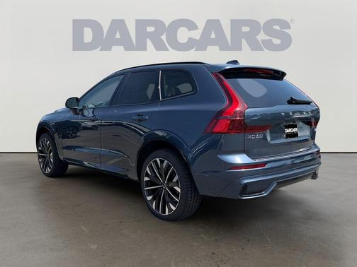 Denim Blue Metallic 2026 Volvo XC60 Plug-In Hybrid T8 Ultra